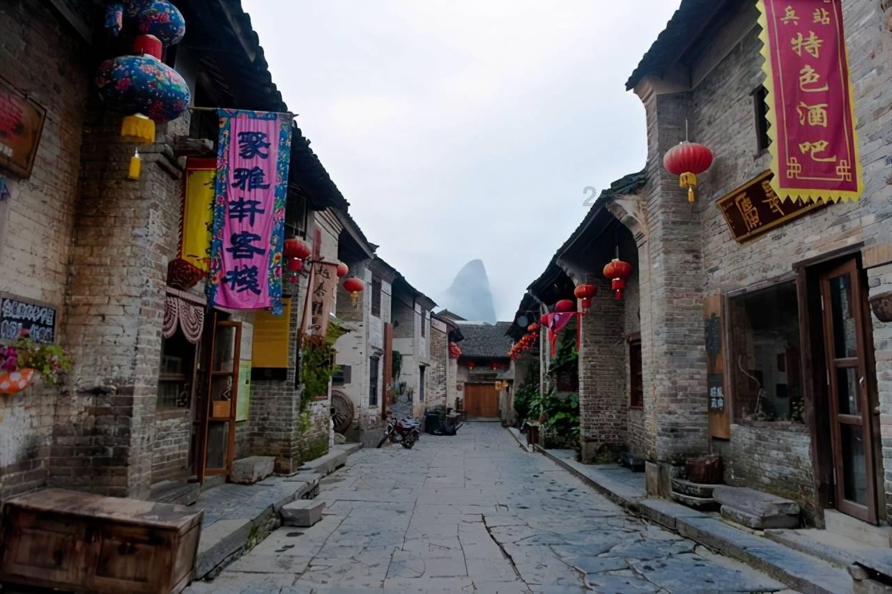 为什么我渴望爱情，不但没得到爱情，反倒我爸妈还把我送去医院关起来？游戏画面